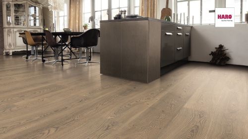 Eiche tabakgrau Universal alpin strukturiert naturaLin plus Top Connect HARO PARKETT 4000 Landhausdiele Plaza 240 4V