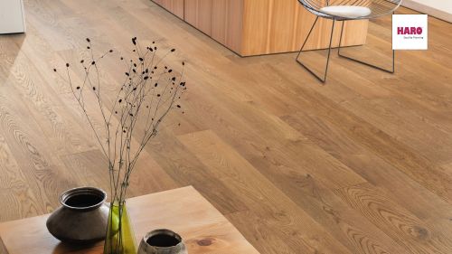 Bernsteineiche Markant strukturiert naturaLin plus Top Connect HARO PARKETT 4000 Landhausdiele Plaza 240 4V