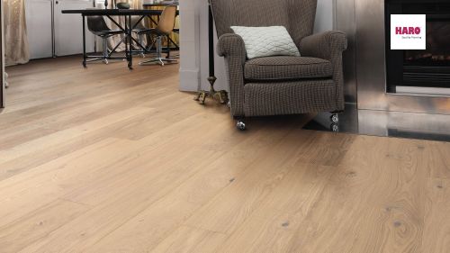 Eiche puroweiß Sauvage strukturiert naturaLin plus Top Connect HARO PARKETT 4000 Landhausdiele 180 4V