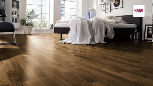 Amerikanischer Nussbaum Trend Haro lackiert 13,5x180x2200mm